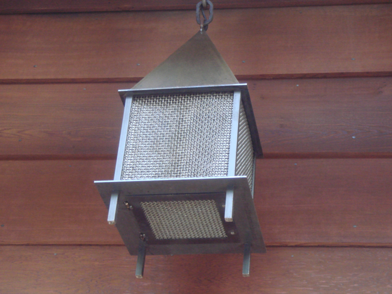 Steel Wire Mesh with Exterior Light Frame